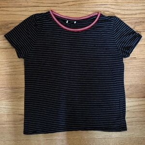 Striped Black and White T-Shirt with Red Collar